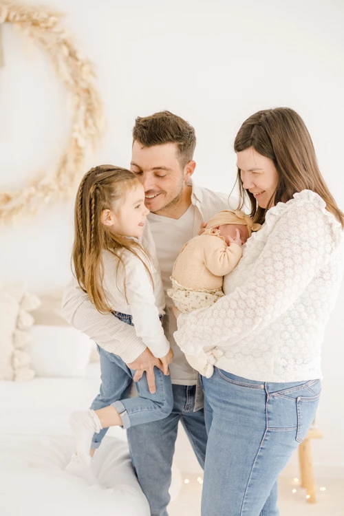 bonheur enfant sourire amour famille